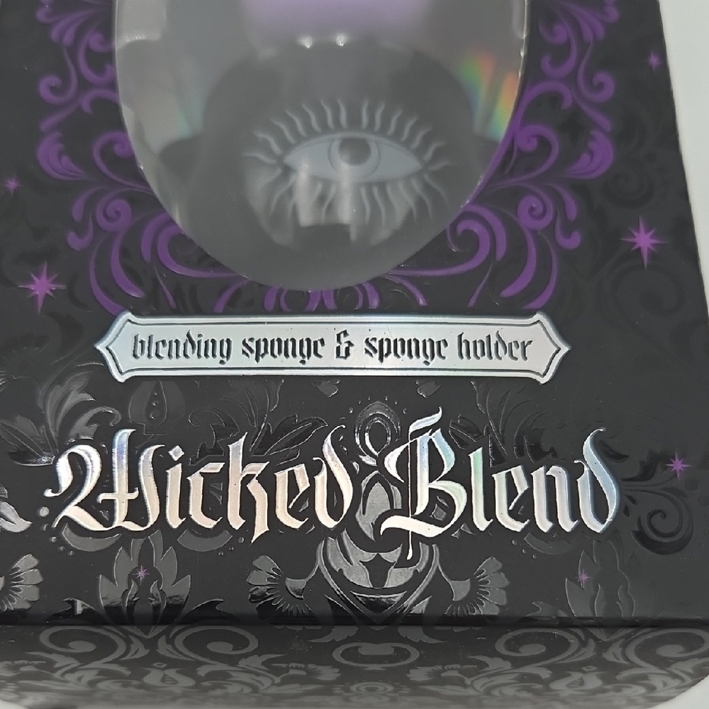 Profusion Cosmetics Limited Edition Halloween Blending Sponge & Sponge Holder - Picture 2 of 4